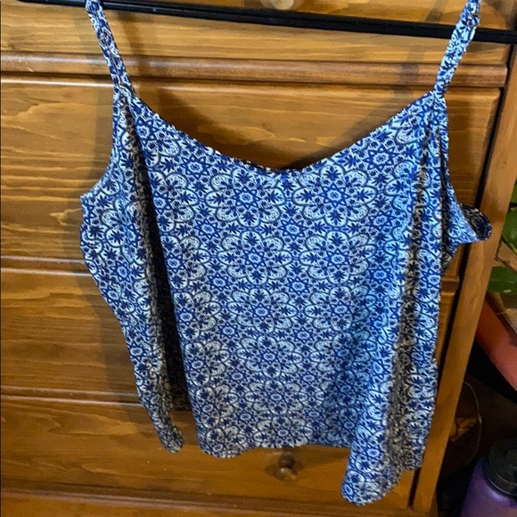 Pattern Tank top - Picture 1 of 4